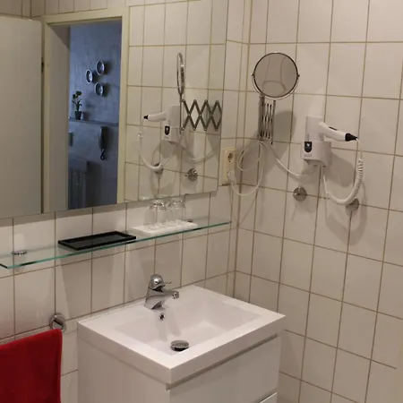 Weingut Gorges-reinhard Apartamento *